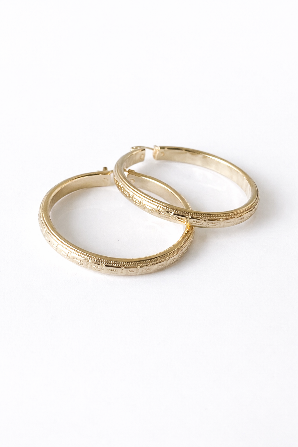 Gold hoop earrings( Stainless Steel )