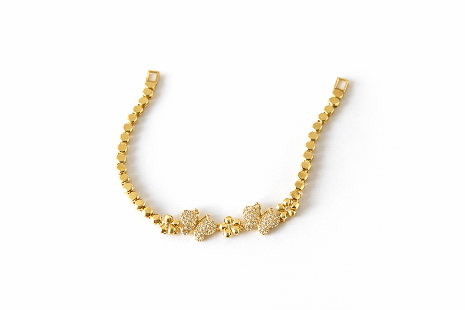 Elegant Gold Bracelet( Stainless Steel )